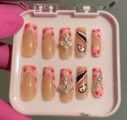 Monster Eye Press On Set