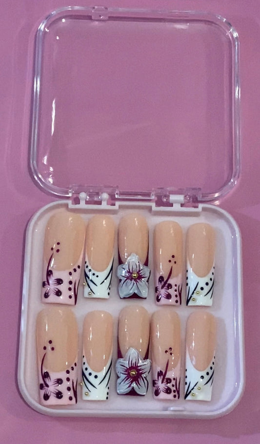 Purple Themed Floral Nail Set