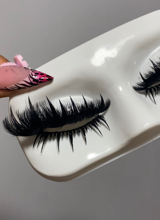 CSUK Thin Spiked Bottom Lashes