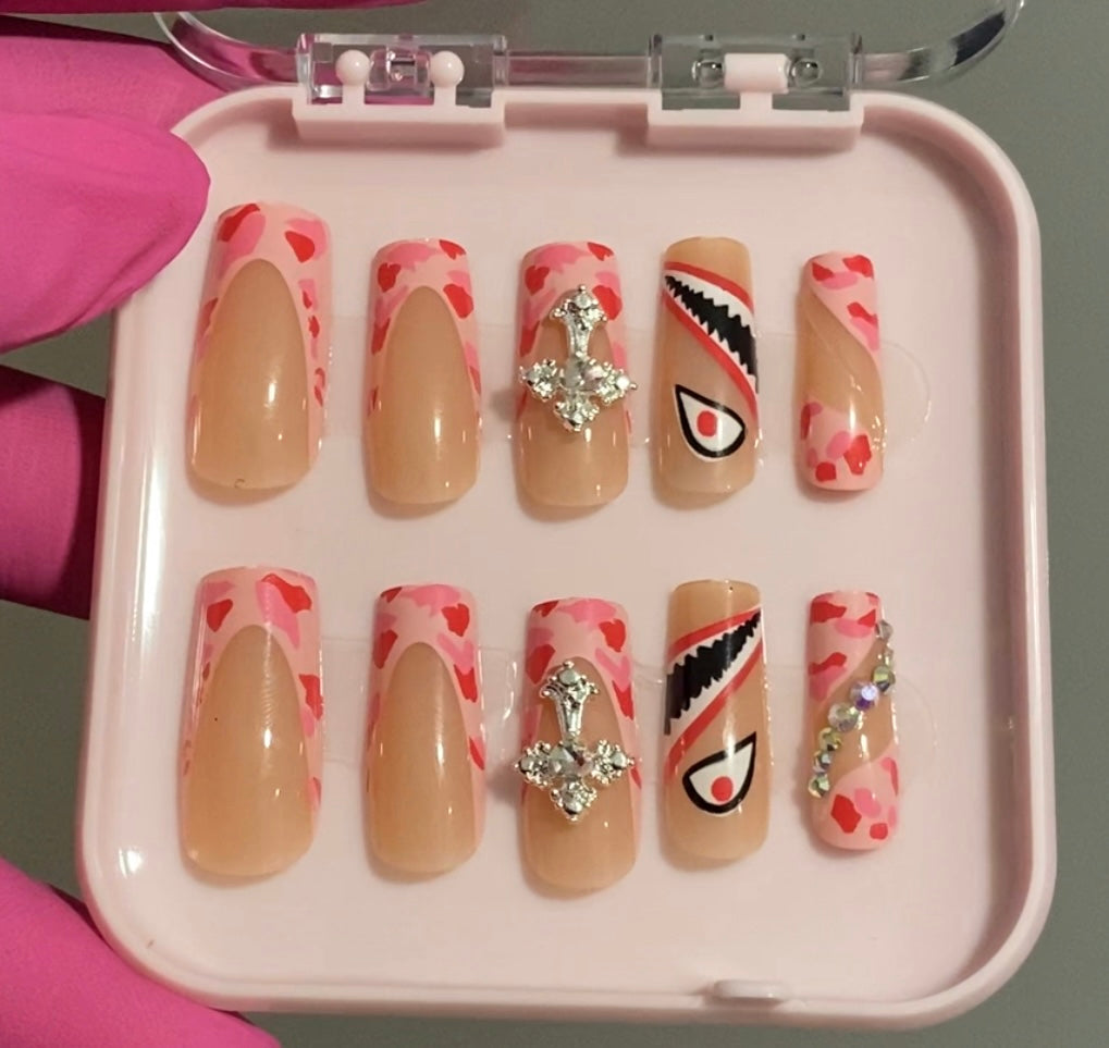 Monster Eye Press On Set