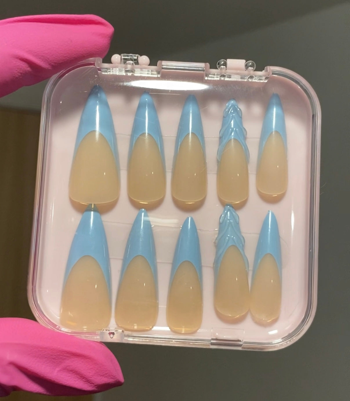 Single 3D Blue French Tip Press On Set