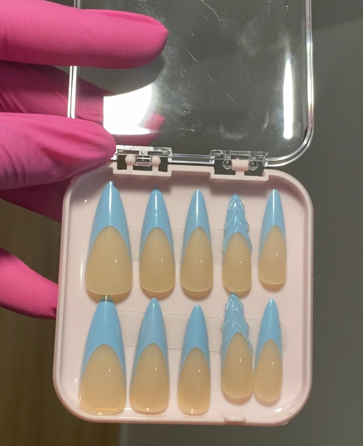 Single 3D Blue French Tip Press On Set