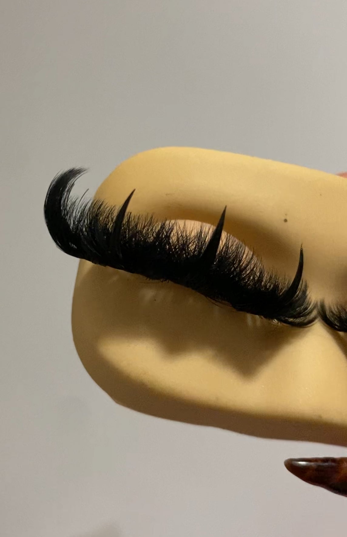 (DISCOUNTED PRICE!) Cat eye with spikes + bottoms custom lash strips