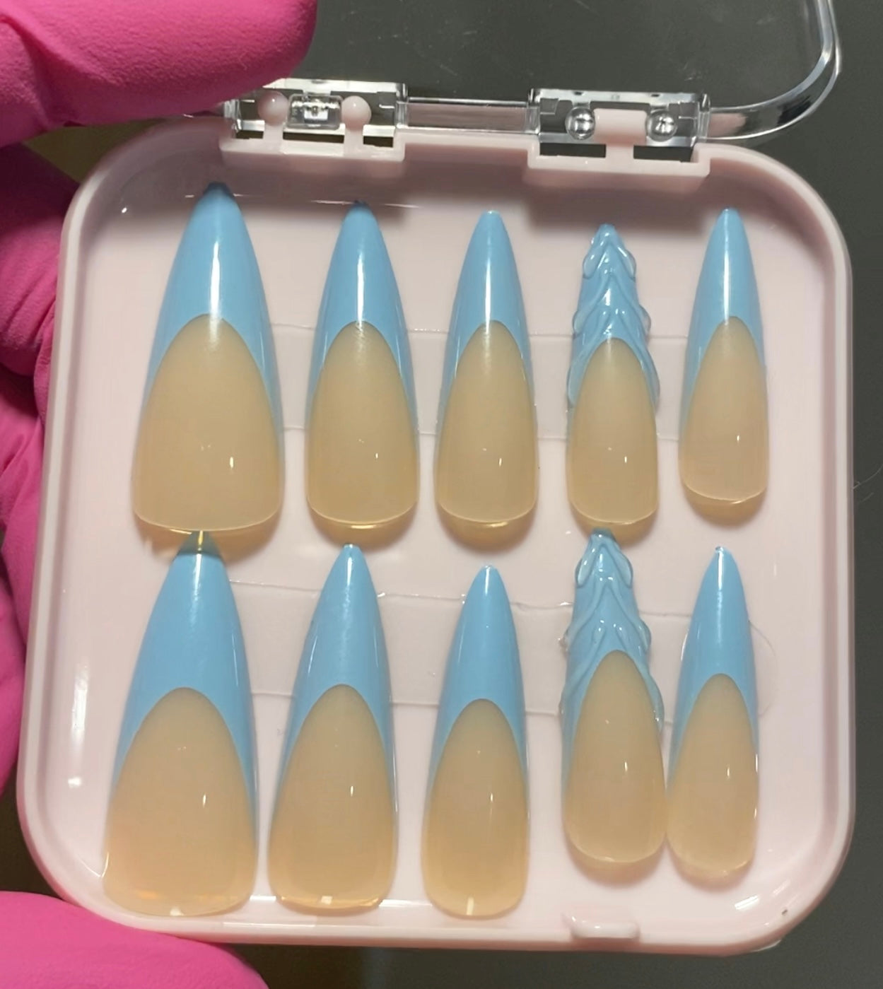 Single 3D Blue French Tip Press On Set